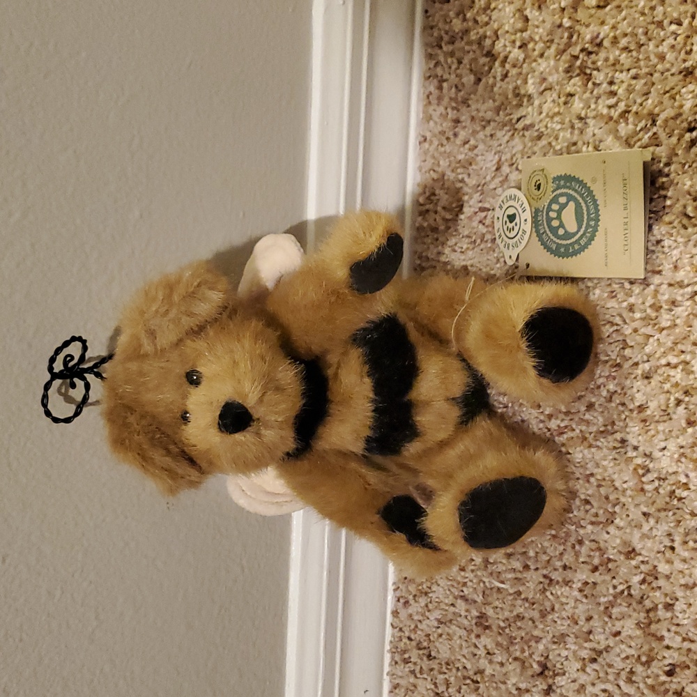 VINTAGE Boyds Bears "Clover L. Buzzoff" Stuffed Plush Teddy 🐻 🧸